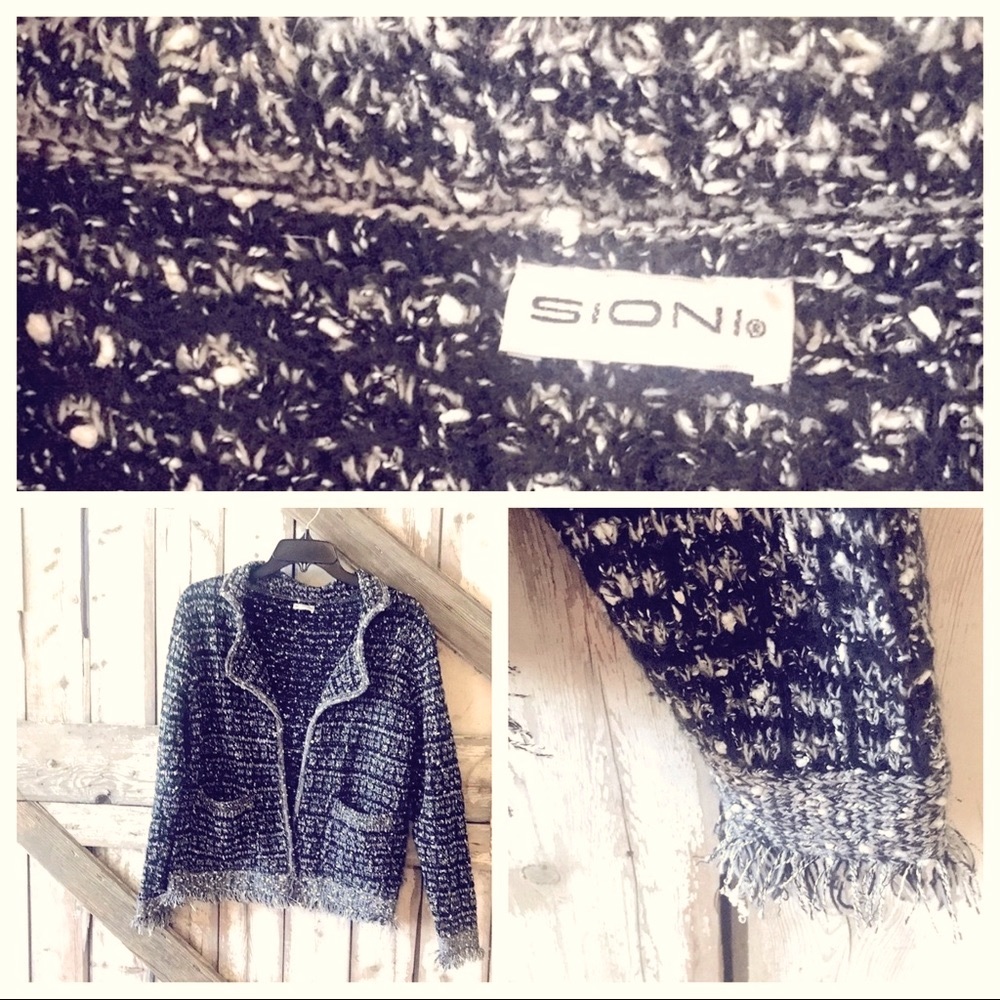 Fun black and white print jacket.
